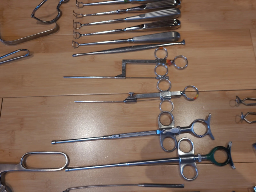 Storz/pilling/Aesculap Tonsil Adenoid Set Of 63
