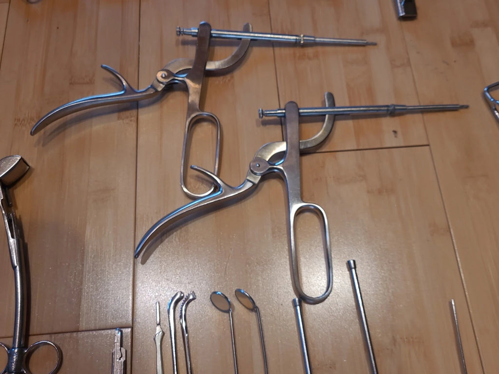 Storz/pilling/Aesculap Tonsil Adenoid Set Of 63