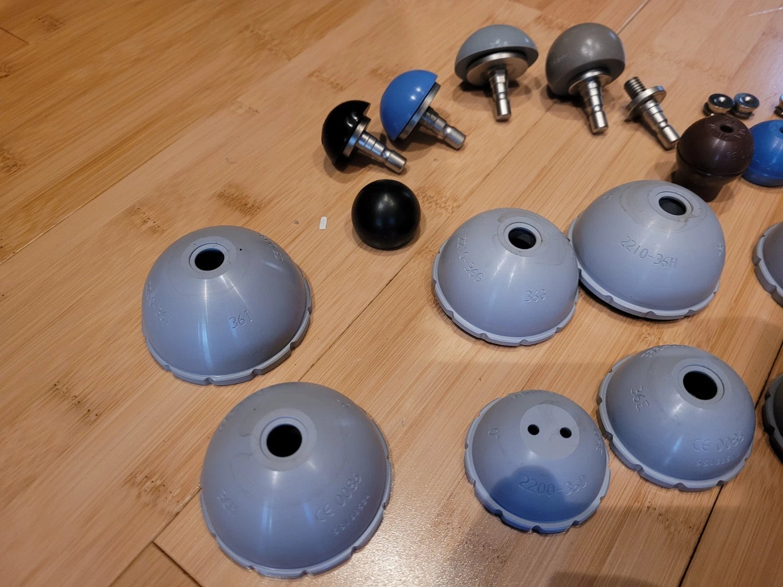 Stryker Trident Hip liner trials poly  Extras
