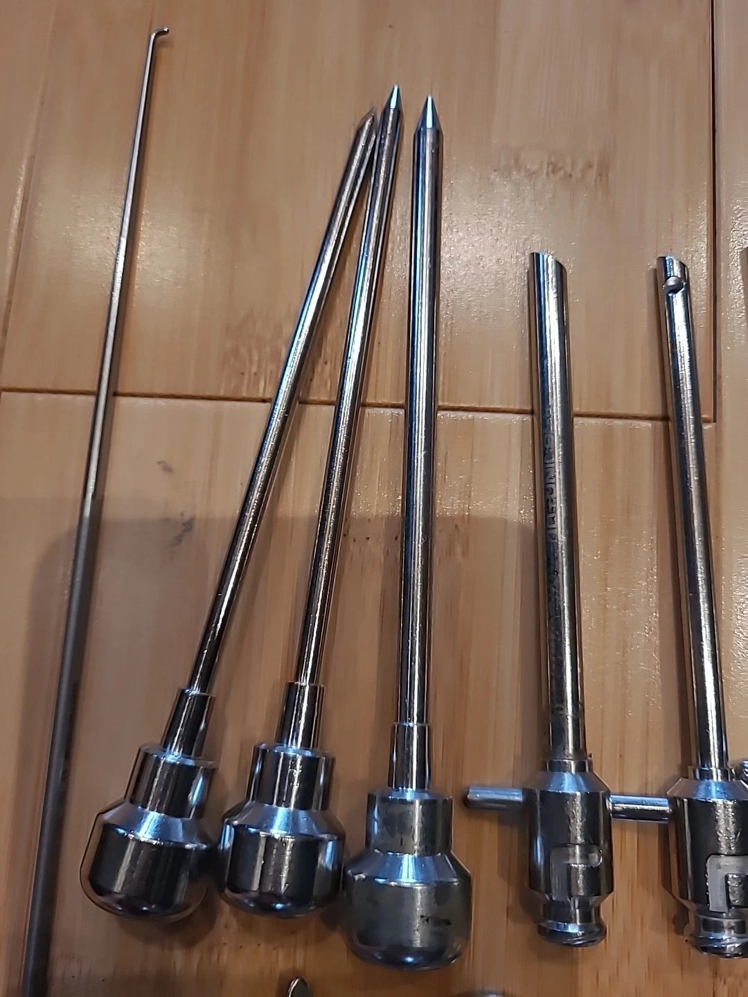 Dyonics/SSI Arthroscopy Set