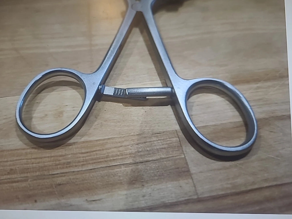 Karl Storz Laparoscopic Bowel Grasping forceps With Suct 28090CB