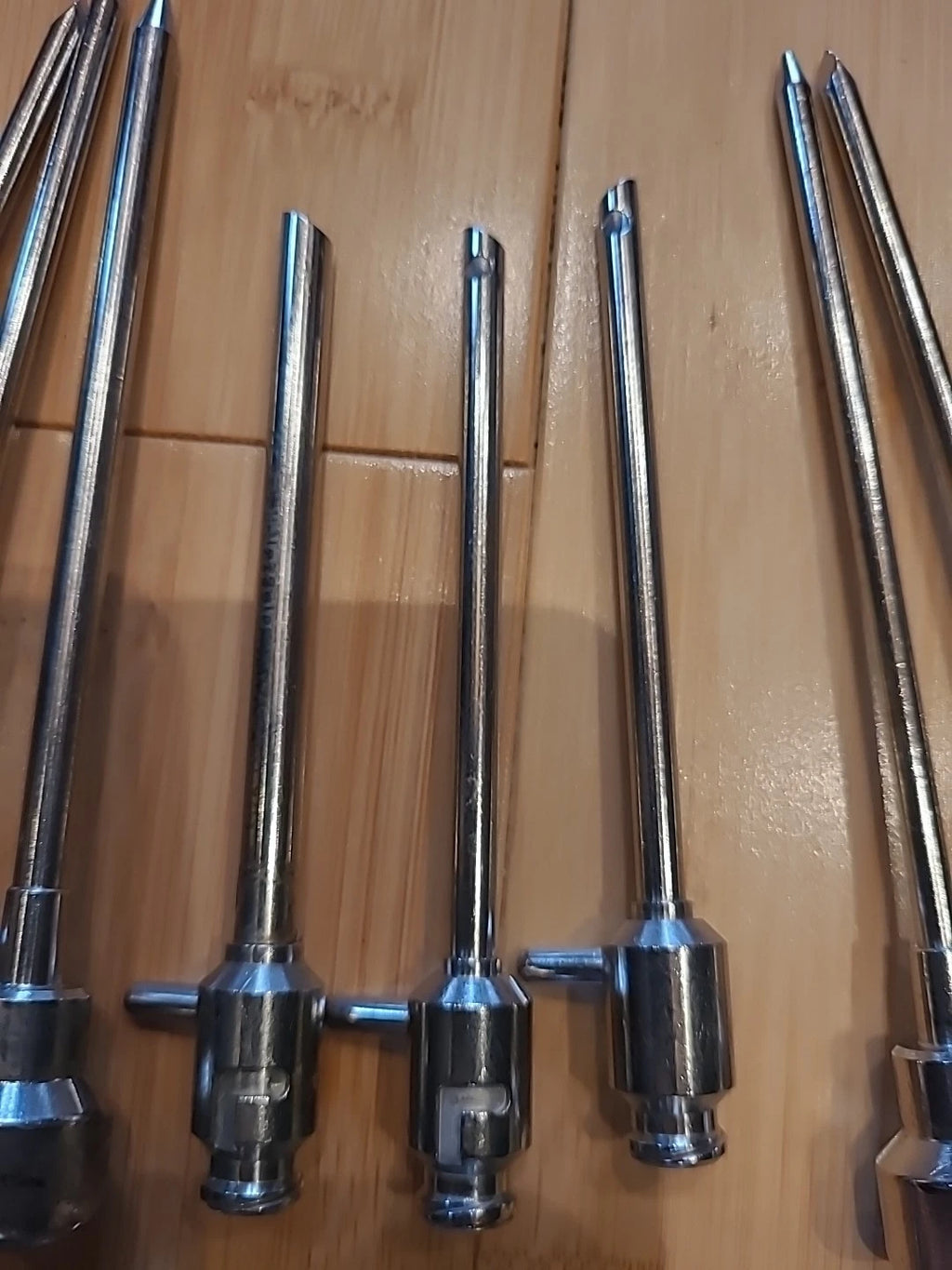 Dyonics/SSI Arthroscopy Set