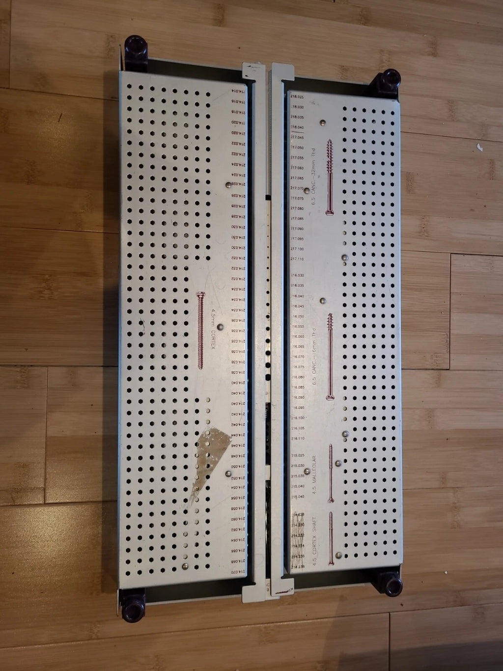 Synthes Extras Lot Of 350 4.5 Large Frag