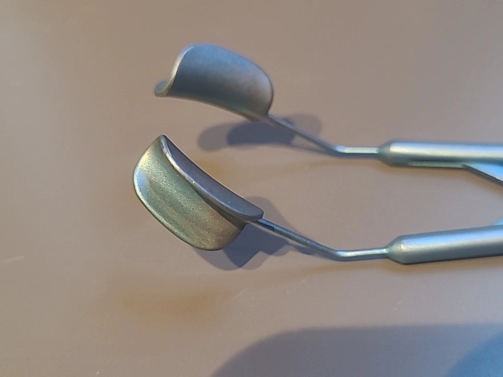 Ambler Ophthalmology Cataract Reversible Lid Retractor Titanium 9599T