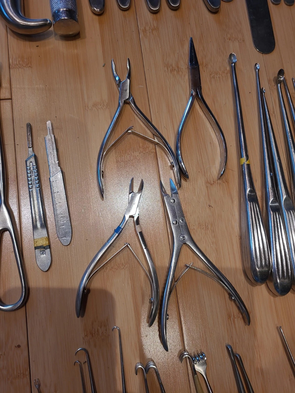 Aesculap/codman Orthopedic Minor Set Of 115