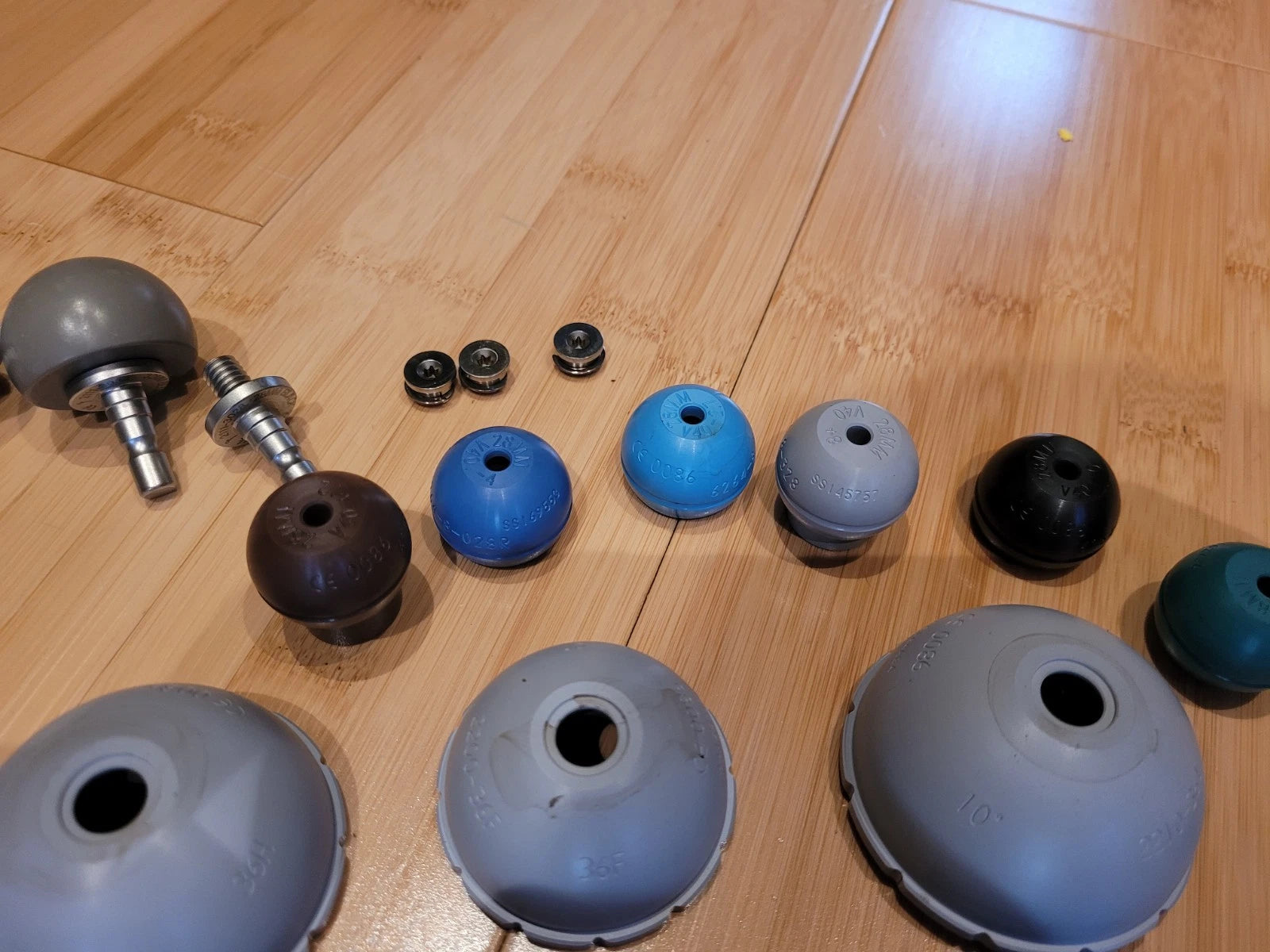 Stryker Trident Hip liner trials poly  Extras