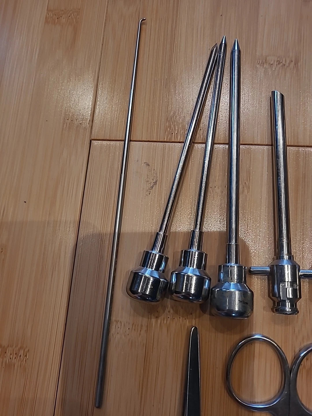 Dyonics/SSI Arthroscopy Set