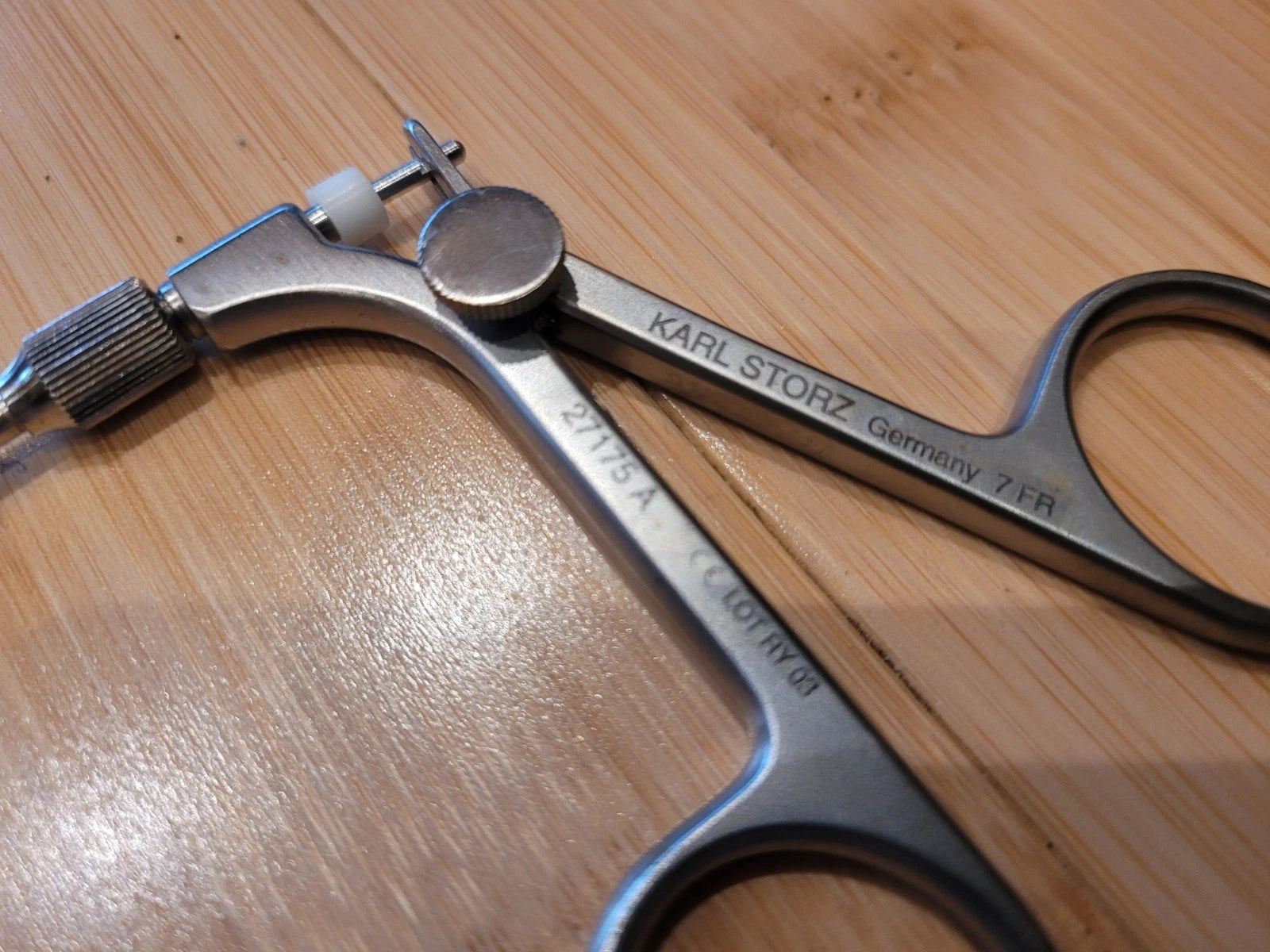 Karl Storz Urology Flex Grasper Excellent Condition 27175A