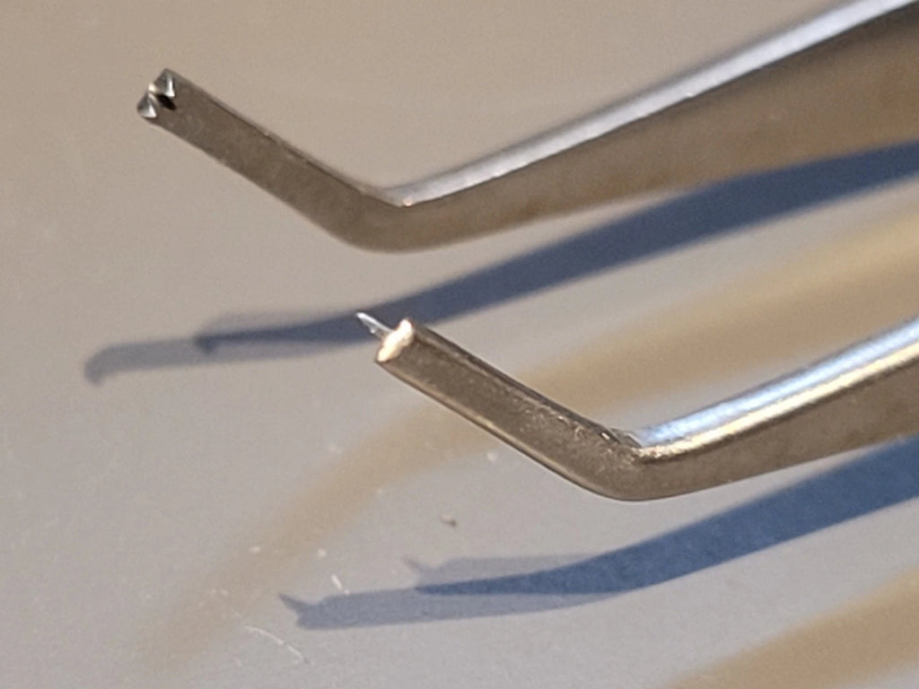 Storz Ophthalmology Cataract Angled With Teeth Forcep E1686