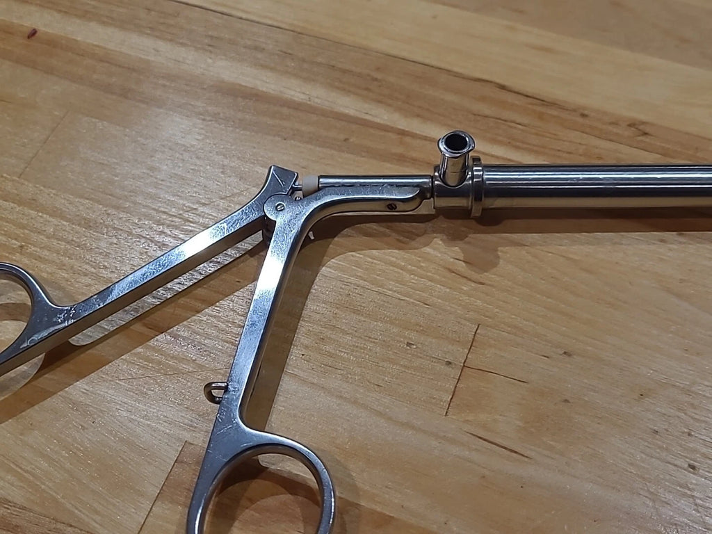 Karl Storz Laparoscopic Locking Grasper 26176FS