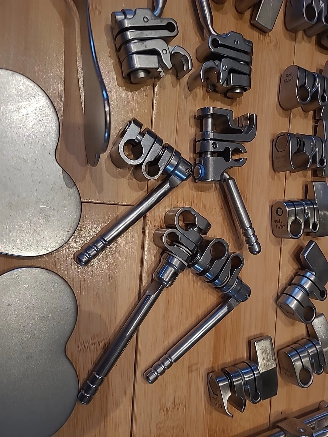 Thompson retractor Table Mounted Retractor Set Clamps And Extras