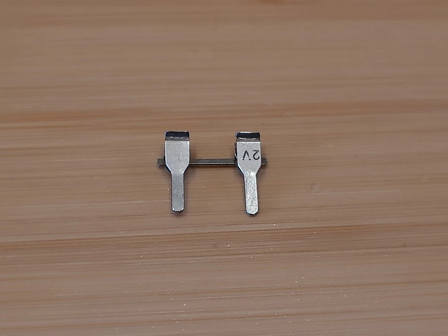 ASSI MICROVASCULAR 2V DOUBLE VASCULAR CLAMP