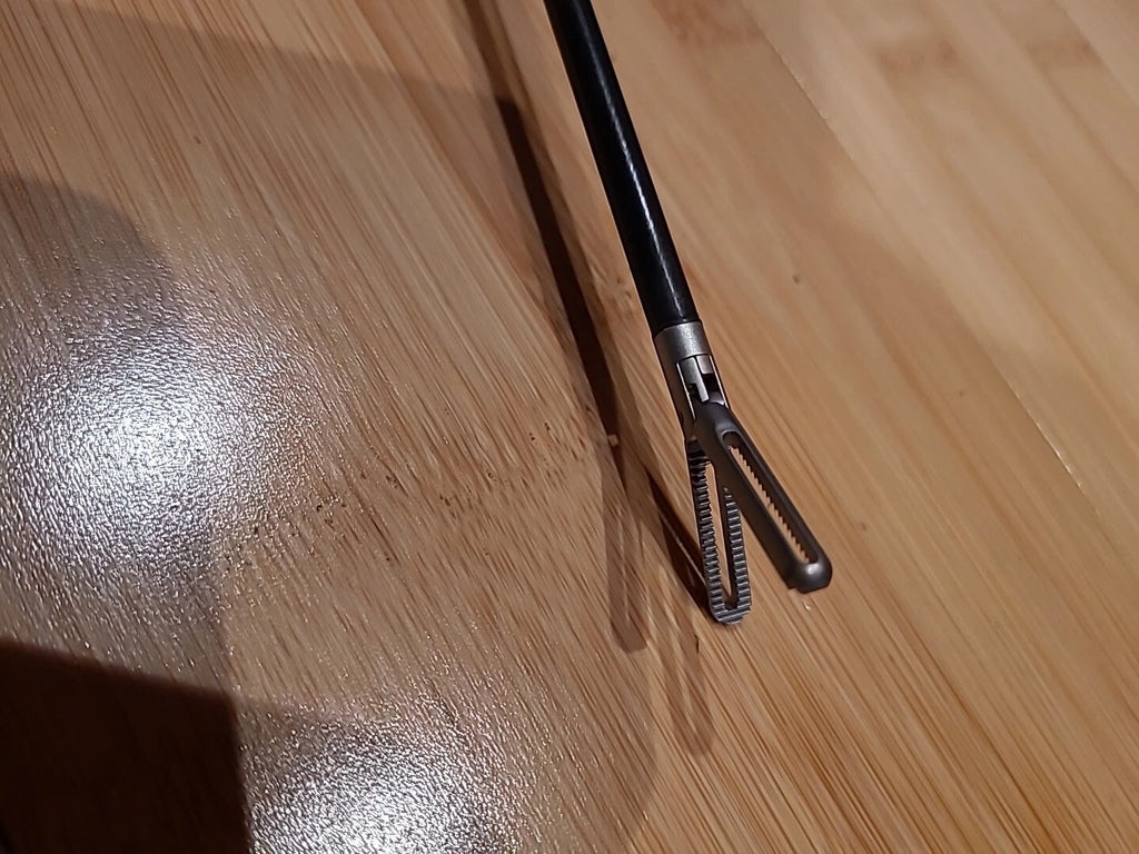 DS Symmetry Surgical Laparoscopic  Barriatric Bowel Forceps Locking