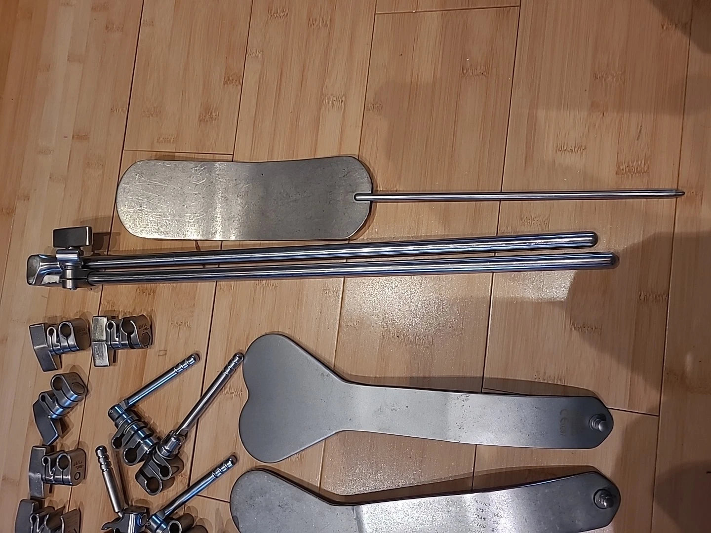 Thompson retractor Table Mounted Retractor Set Clamps And Extras