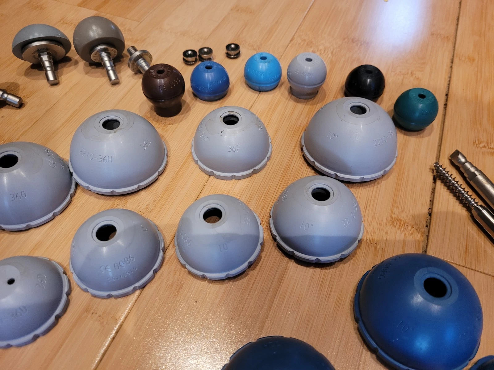 Stryker Trident Hip liner trials poly  Extras