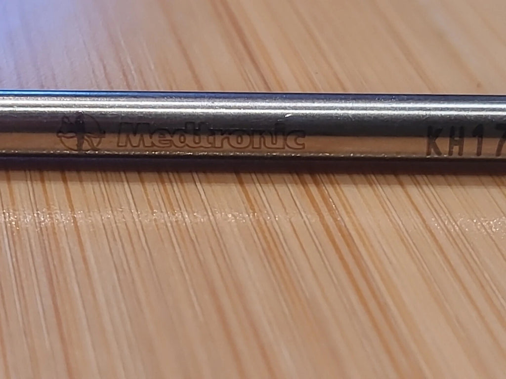 Medtronic spine Self Holding Driver