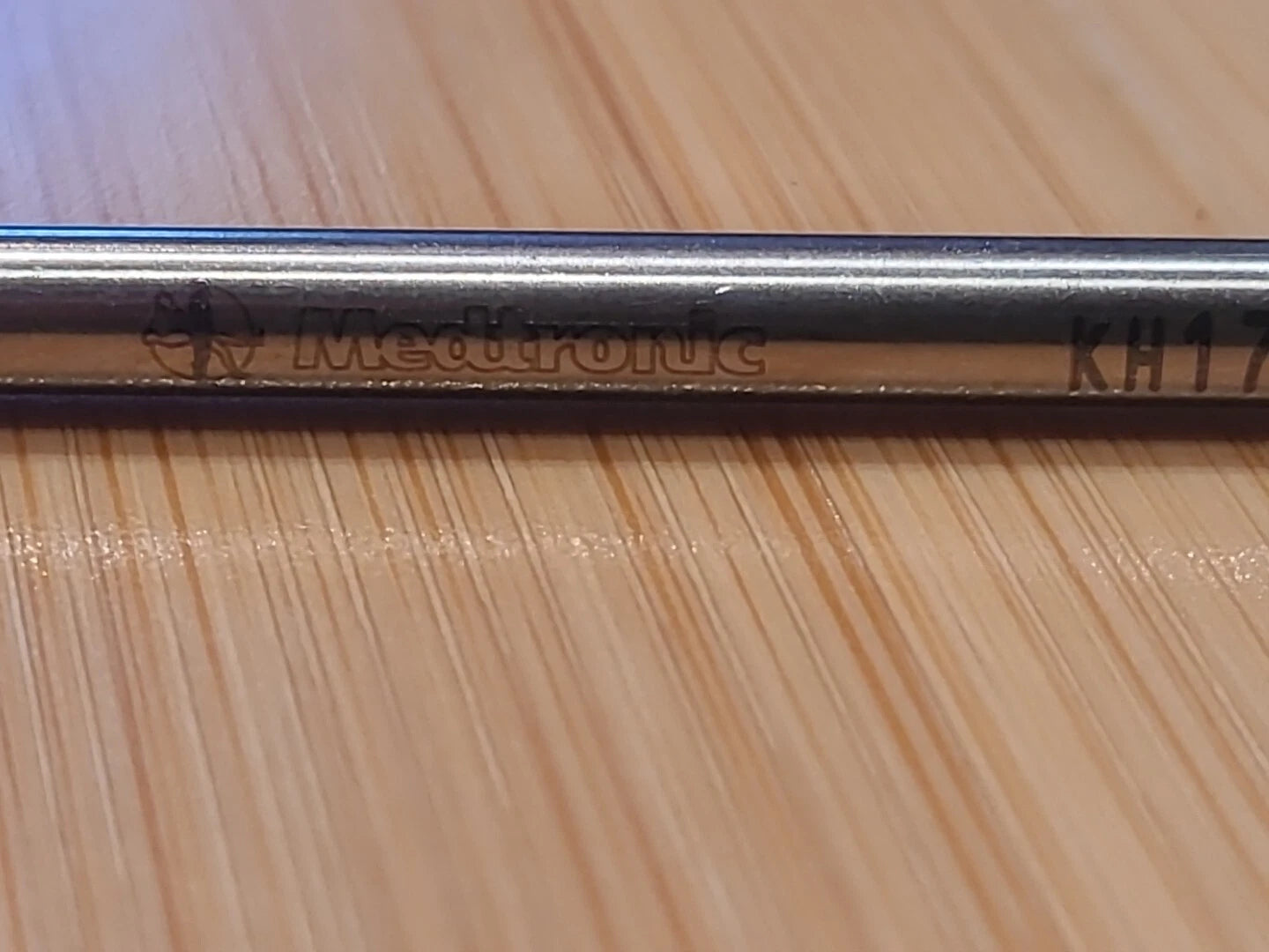 Medtronic spine Self Holding Driver