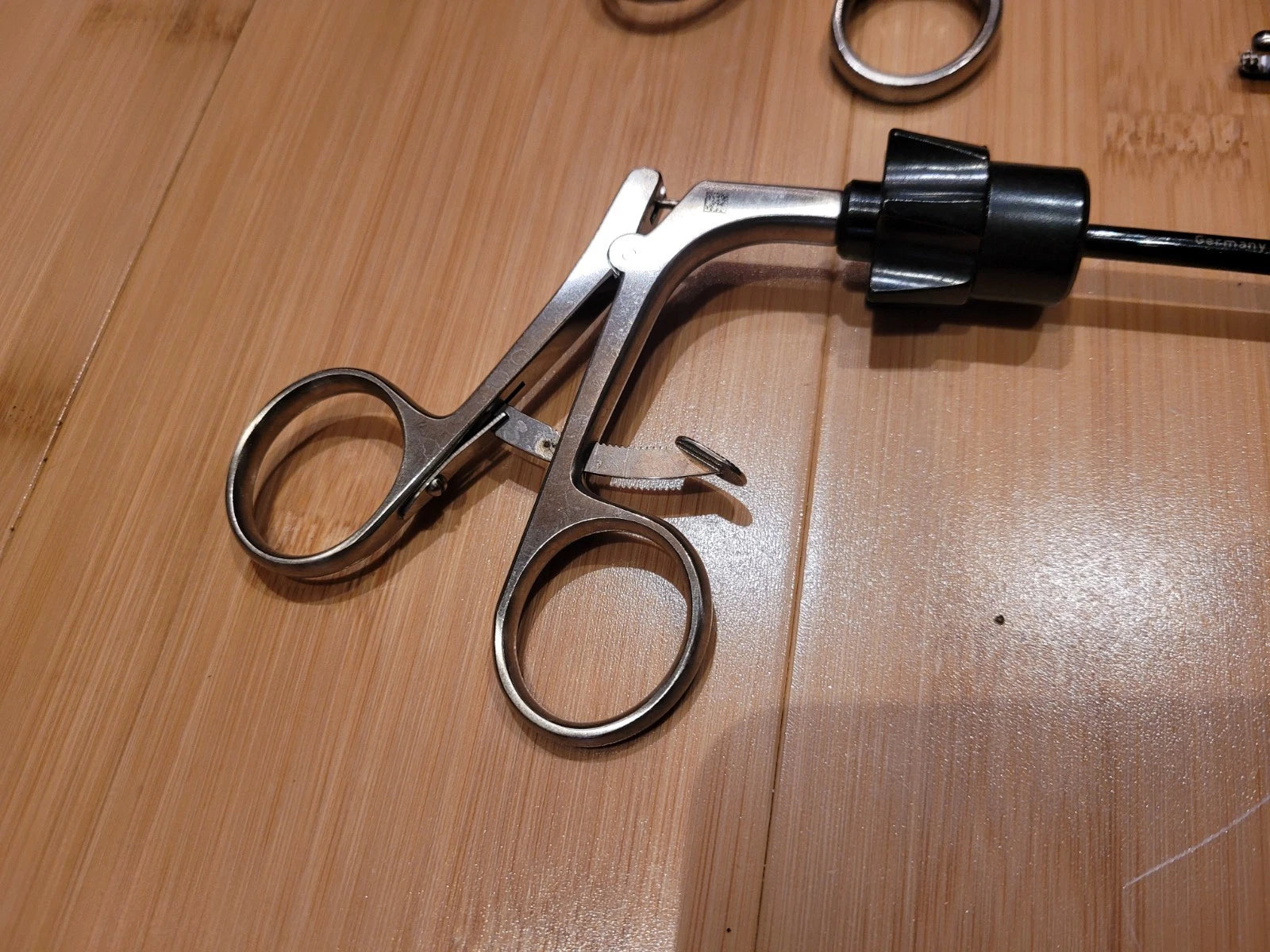 JARIT ROTO-LOK w/ rotating knob Set Of 6 Laparoscopic