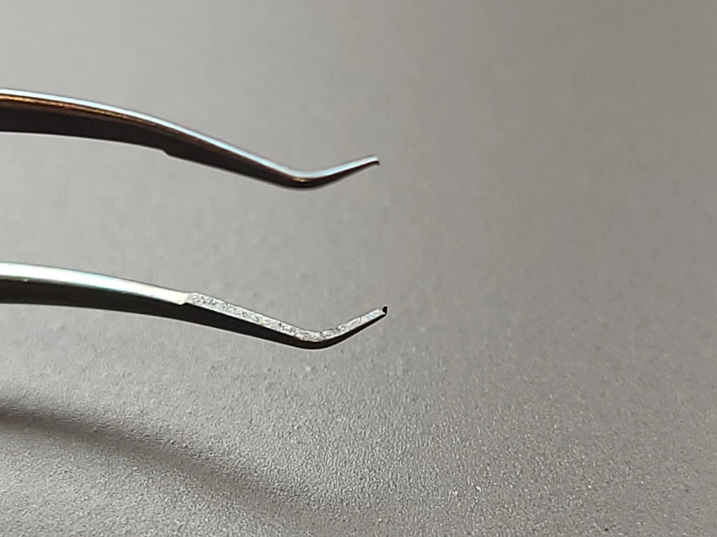 Karl Storz Ophthalmology Cataract Titanium Calibri Tooth Forceps 2-132