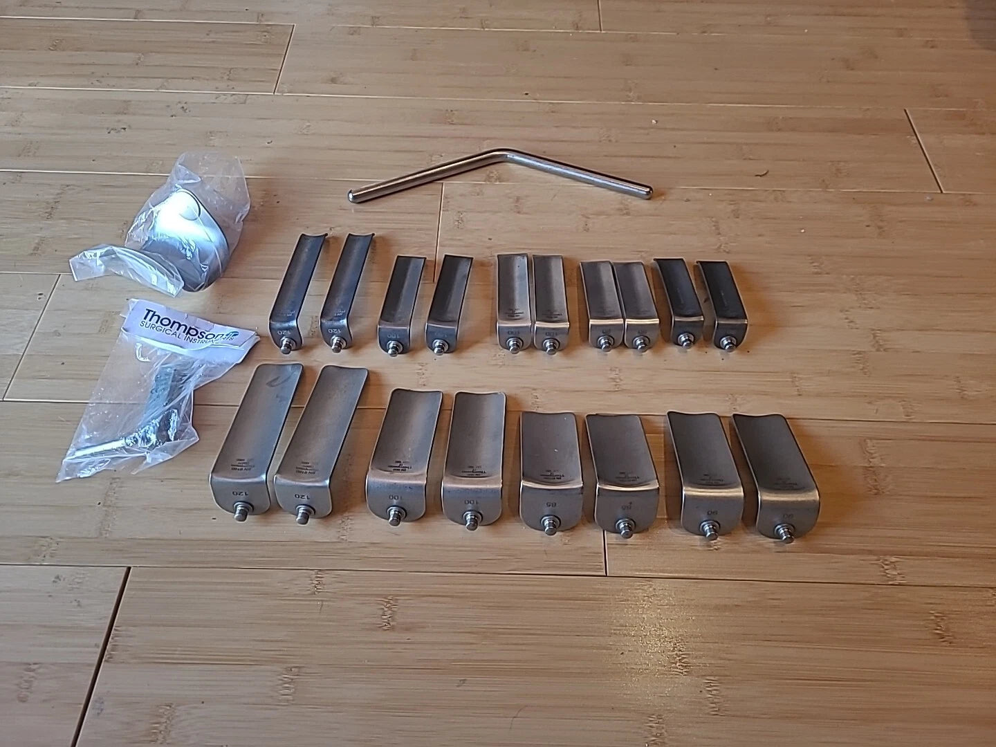 Thompson Retractor Blades Extras Lot Of 21