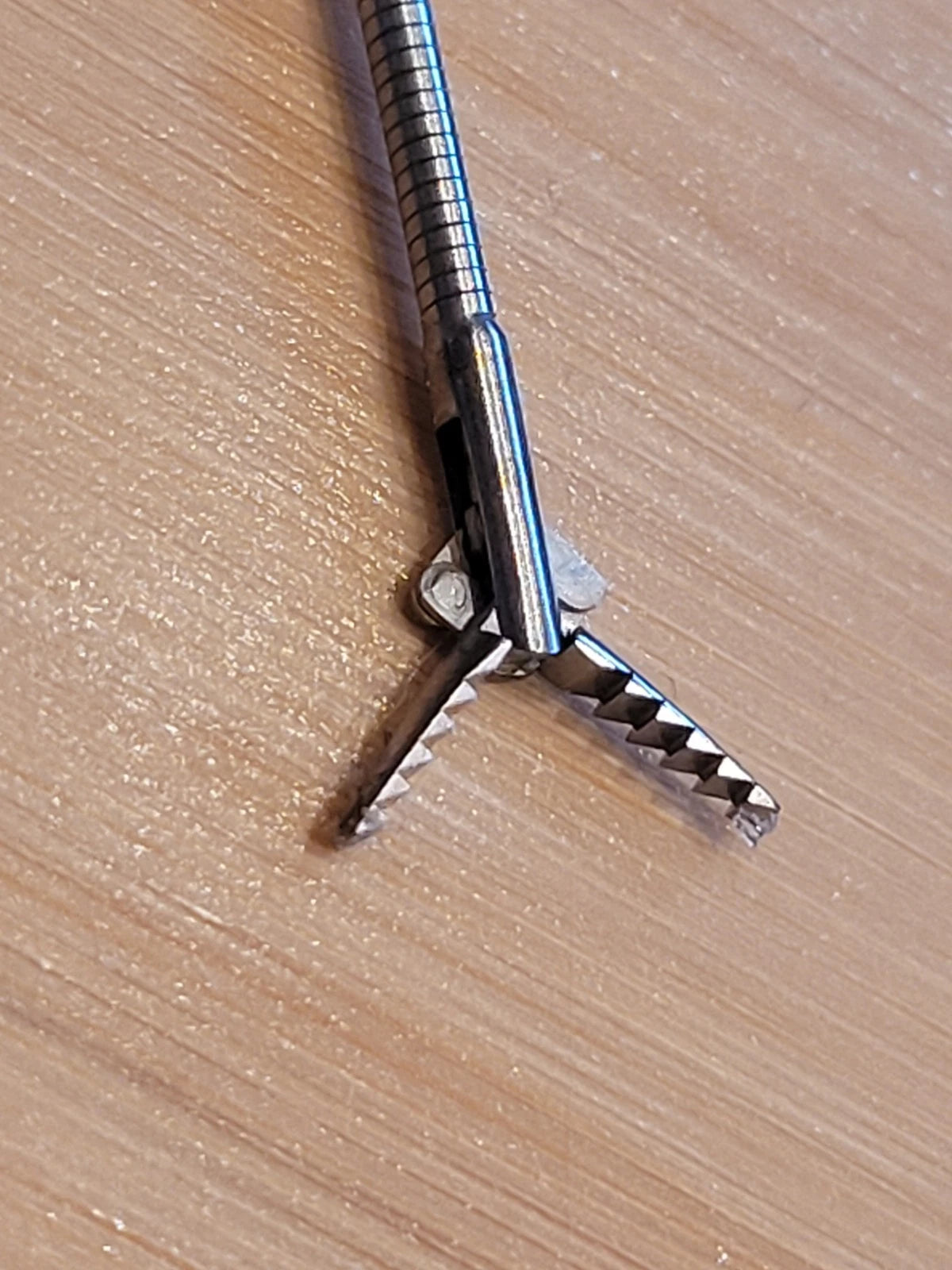 Karl Storz Urology Flex Grasper Excellent Condition 27175A