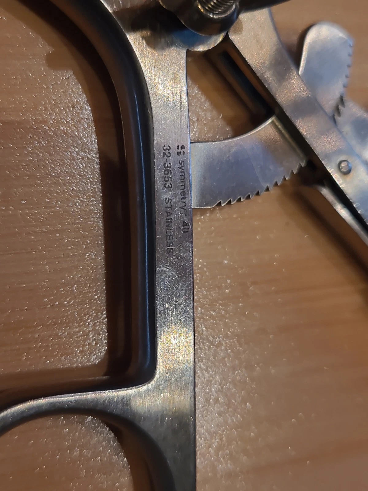 Symmetry Henley Retractor Set 32-3653