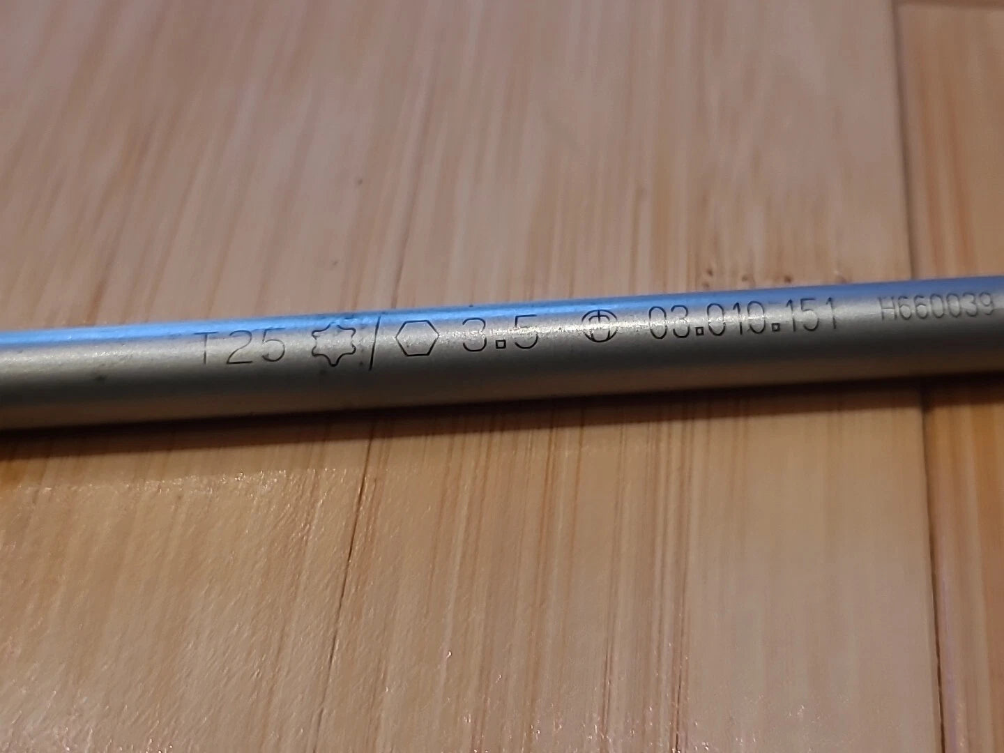 Synthes spine 3.5 T25 Star Orthopedic Driver 03.010.151