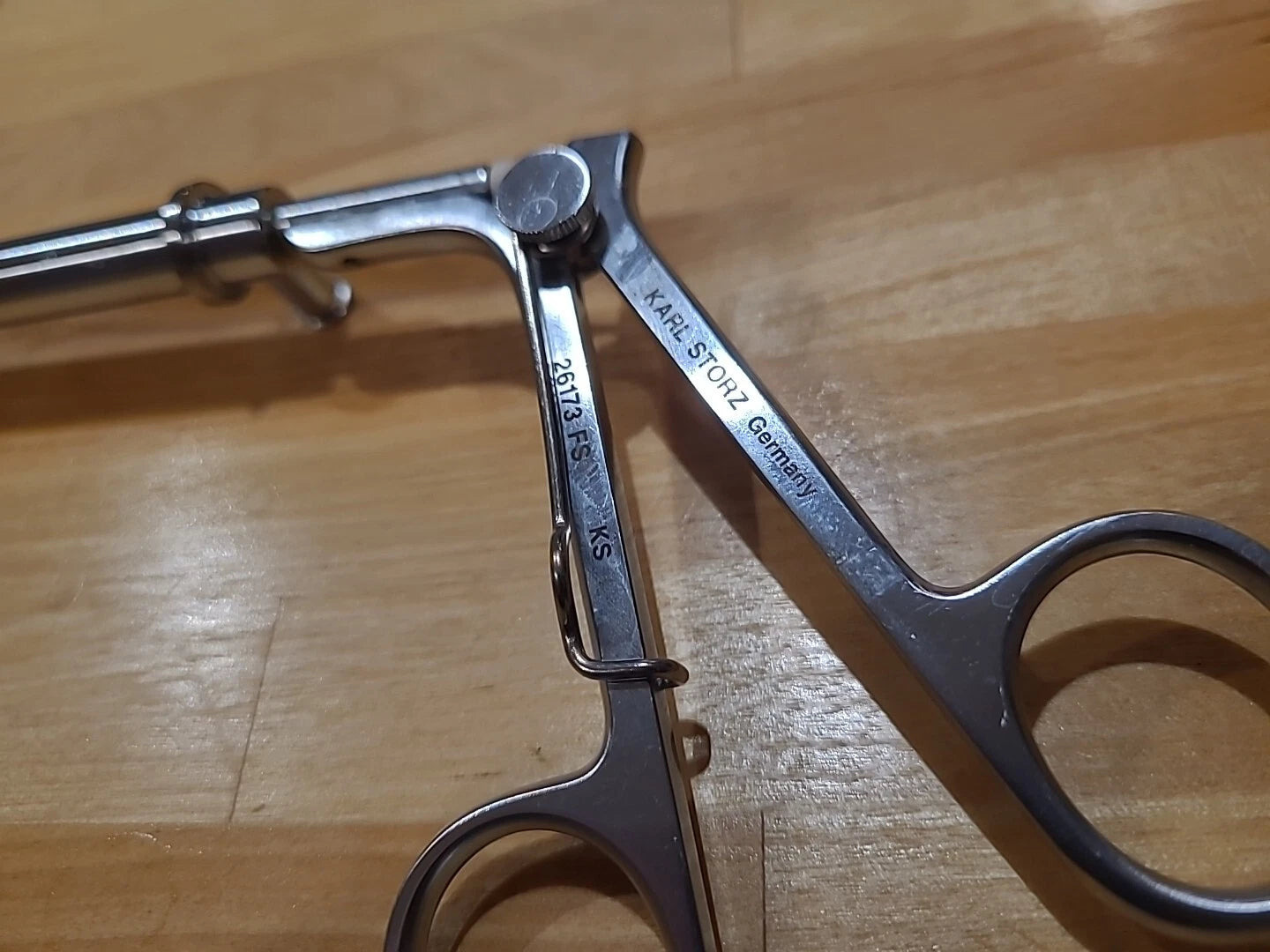 Karl Storz Laparoscopic Locking Grasper 26176FS