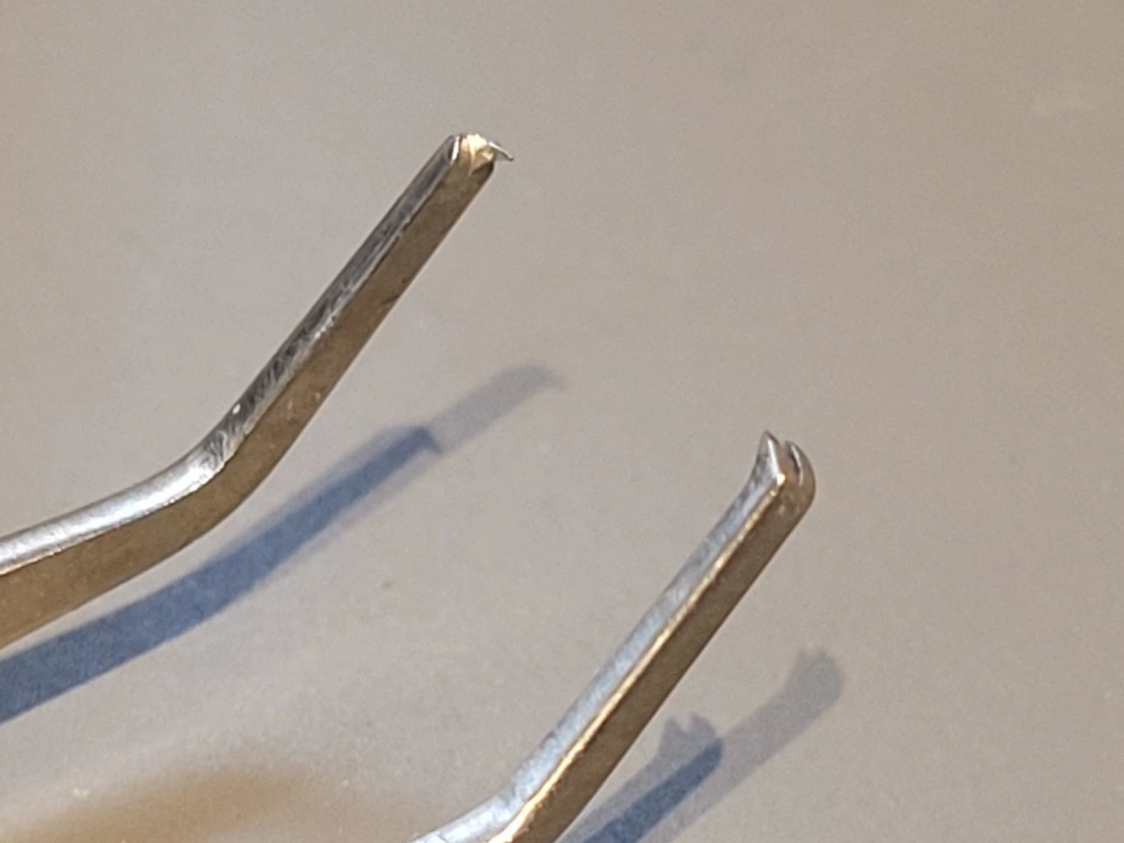 Storz Ophthalmology Cataract Angled With Teeth Forcep E1686