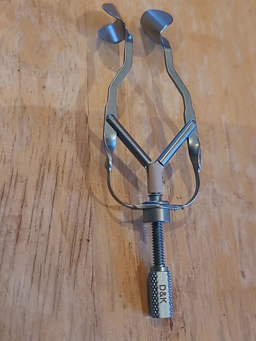 D&K Ophthalmology Cataract Reversible Lid Retractor Titanium 9599