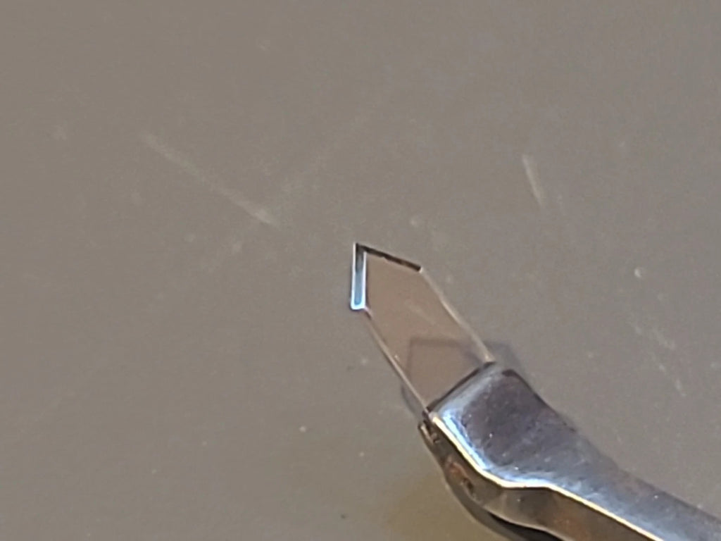DGH Ophthalmology Cataract Diamond Knife 3.0 Angled TF-0278