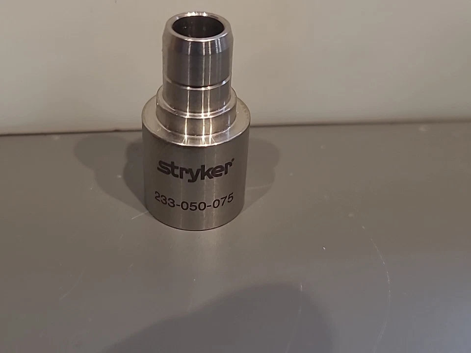 Stryker Light Source Adaptor 233-050-075