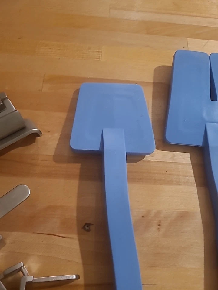 V.mueller malleable Spatula Retractor Set