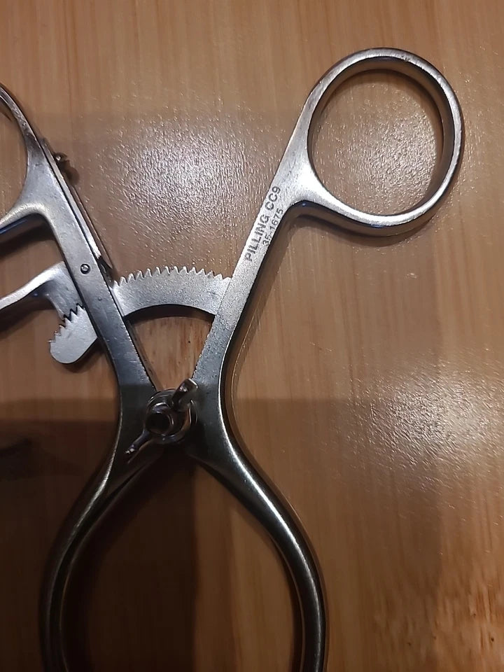Pilling Henley Vascular Retractor Set